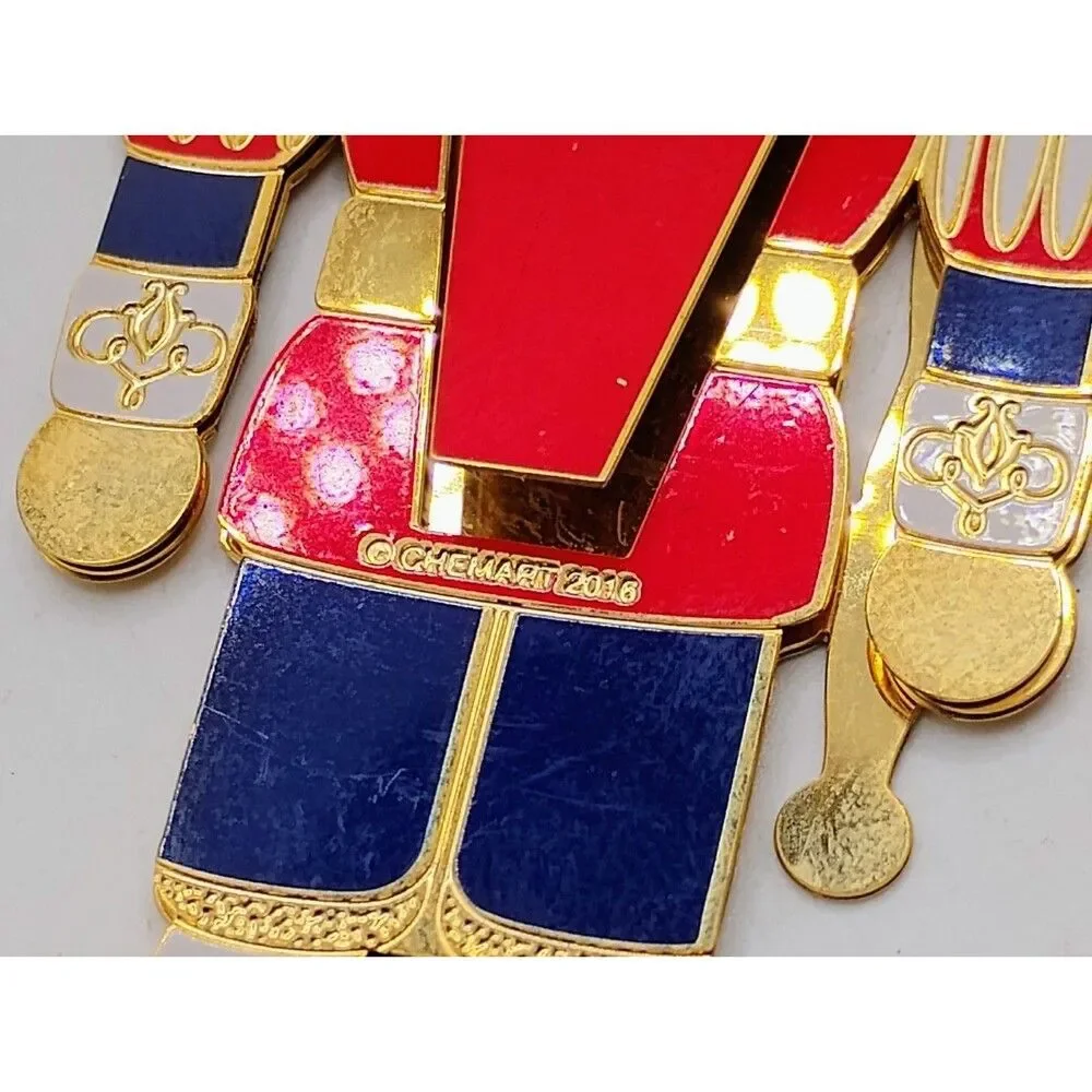 ChemArt Beacon Design CLASSIC NUTCRACKER 2016 Christmas Ornament #55934